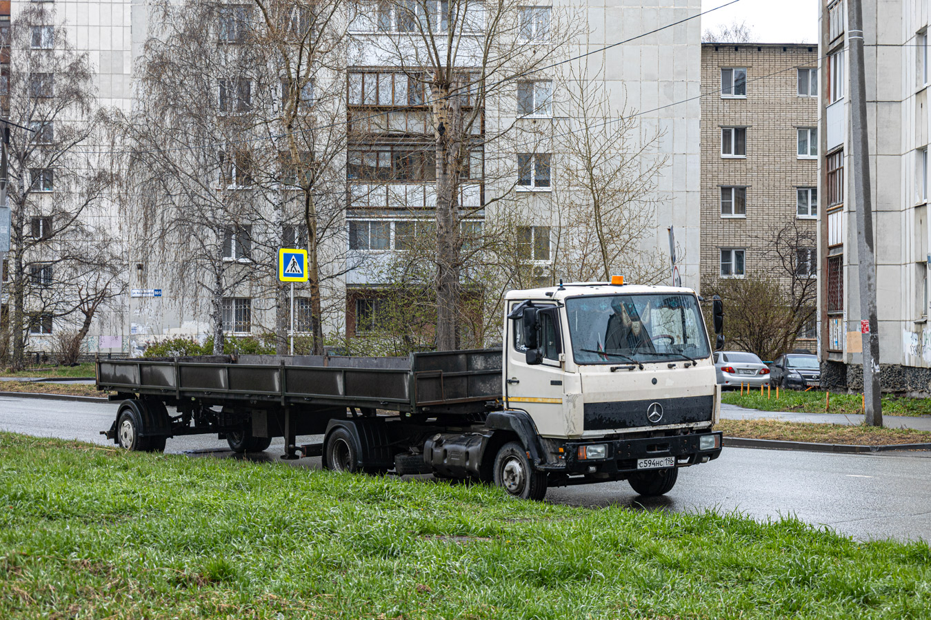 Свердловская область, № С 594 НС 196 — Mercedes-Benz LK 817