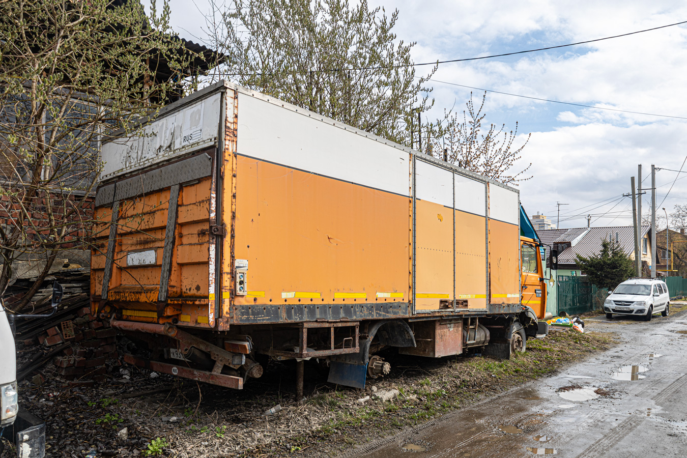 Свердловская область, № К 931 ХХ 96 — Renault Midliner