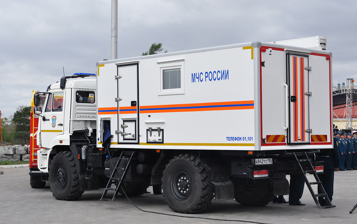 Омская область, № А 842 ТС 155 — КамАЗ-43502-D5(66)