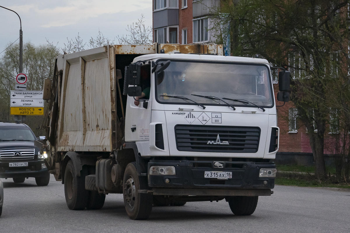 Удмуртия, № Х 315 АХ 18 — МАЗ (общая модель)
