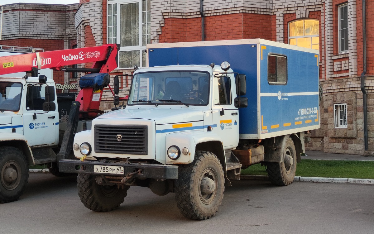 Кировская область, № Х 785 РМ 43 — ГАЗ-3308 «Садко»