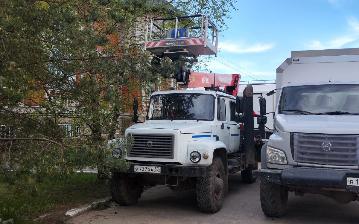 Ивановская область, № А 737 ХА 37 — ГАЗ-33088 «Садко»