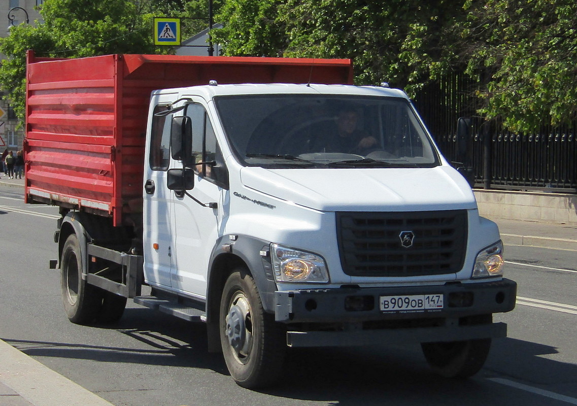 Ленинградская область, № В 909 ОВ 147 — ГАЗ-C42R33