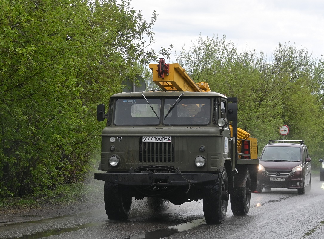 Кемеровская область, № Х 771 ОО 142 — ГАЗ-66 (общая модель)