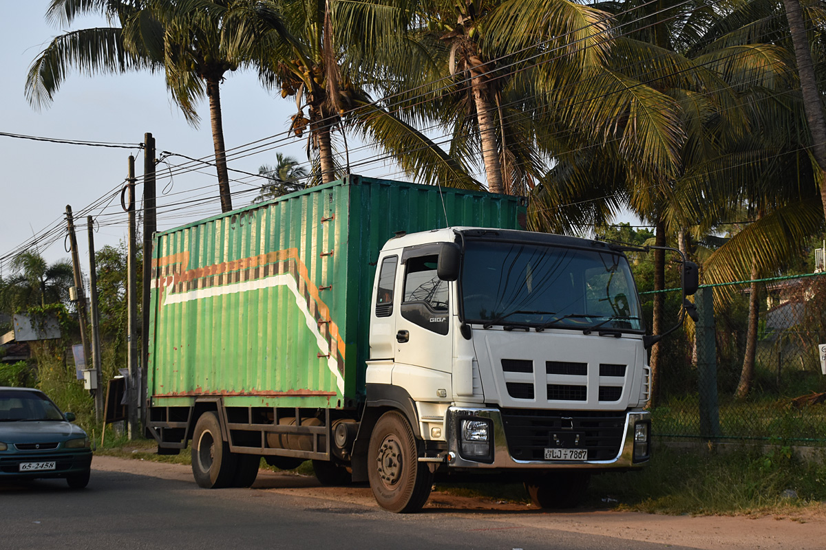 Шри-Ланка, № LJ-7887 — Isuzu Giga (общая модель)