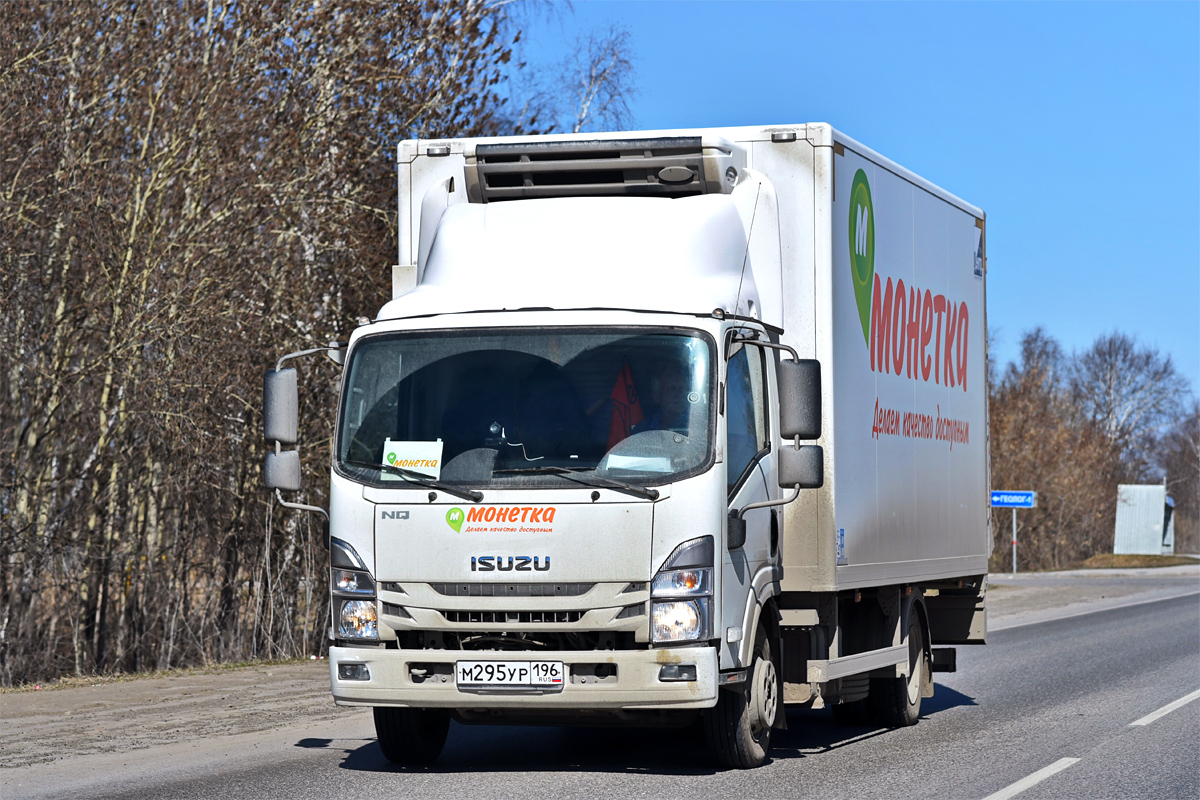Свердловская область, № М 295 УР 196 — Isuzu NQR75 [Z7X]
