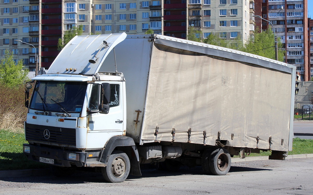 Санкт-Петербург, № Т 708 НН 178 — Mercedes-Benz LK 817