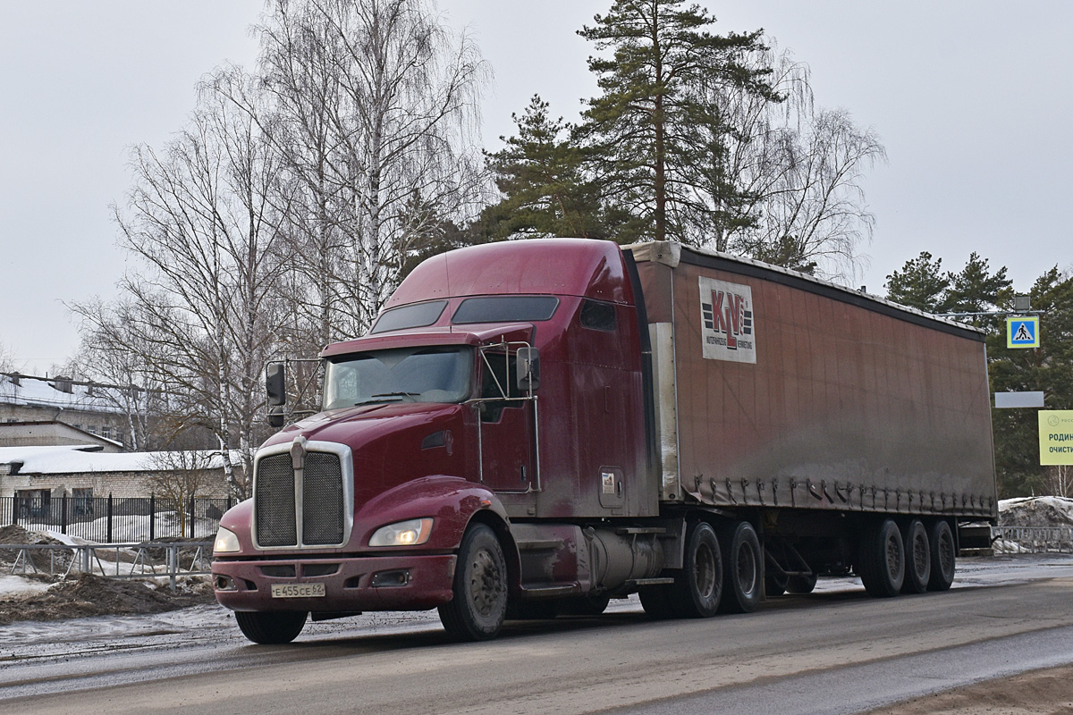 Рязанская область, № Е 455 СЕ 62 — Kenworth T600