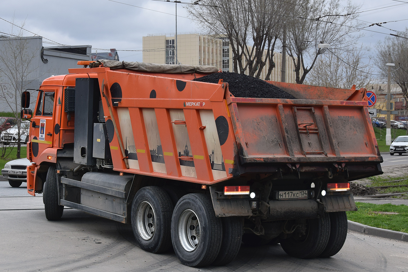 Волгоградская область, № Н 117 КС 134 — КамАЗ-65115-37