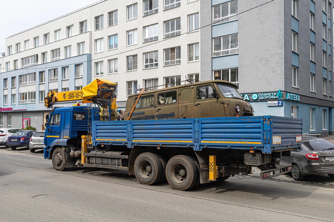 Свердловская область, № В 002 ТН 196 — КамАЗ-65117-A4(23)