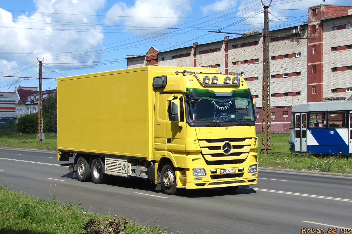 Алтайский край, № А 685 ТК 122 — Mercedes-Benz Actros ('2003) 2541