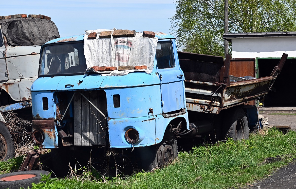 Кемеровская область, № (42) Б/Н 0114 — IFA W50L (общая модель); Транспортные средства без номеров (Кемеровская область)