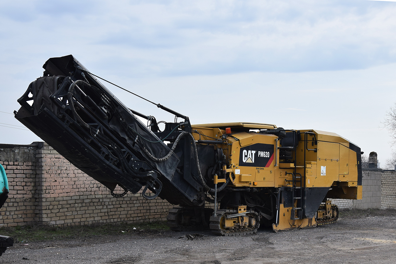 Волгоградская область, № 1147 ВМ 34 — Caterpillar PM620