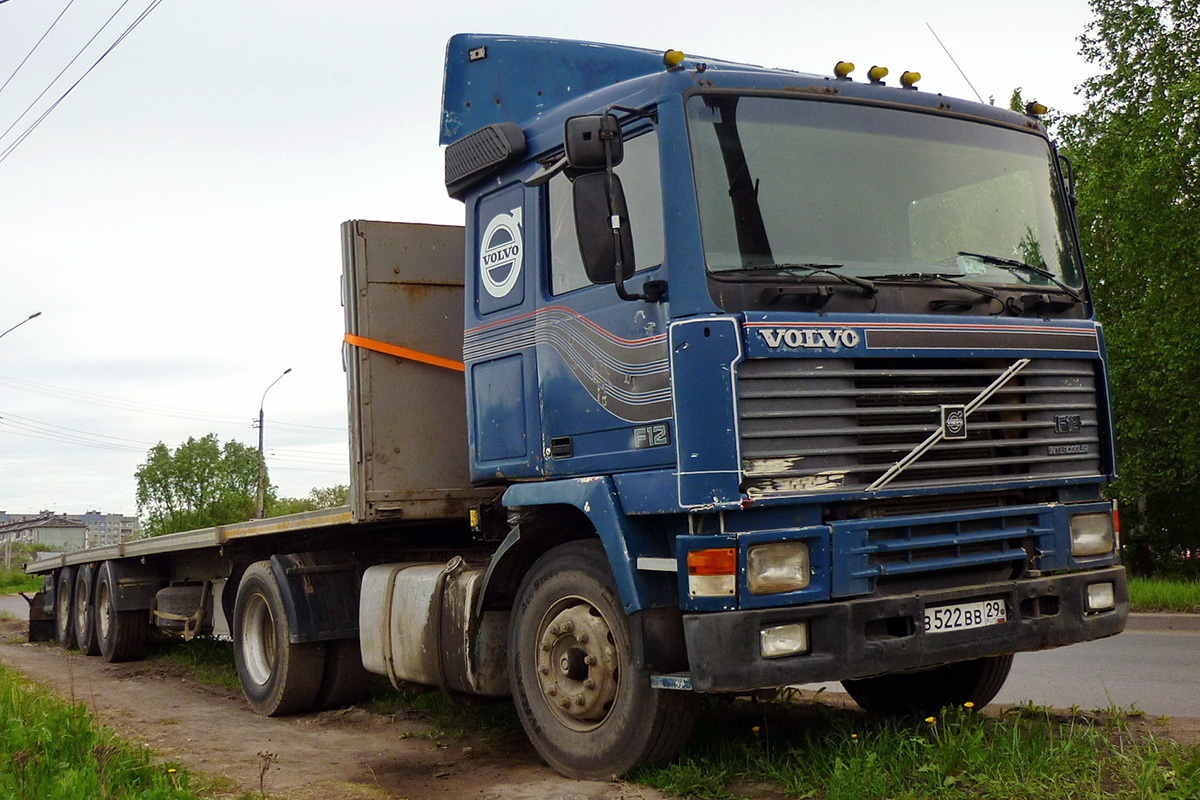 Архангельская область, № В 522 ВВ 29 — Volvo ('1987) F12