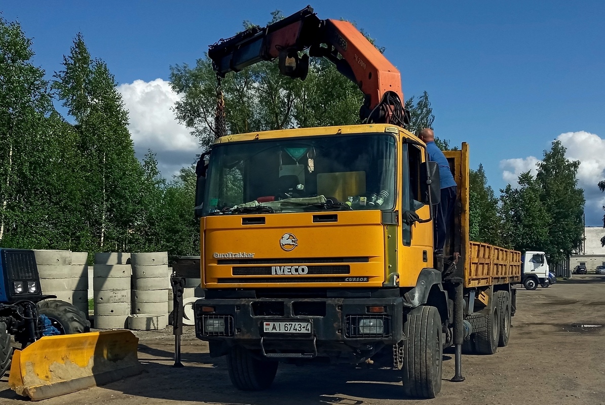 Гродненская область, № АІ 6743-4 — IVECO EuroTrakker