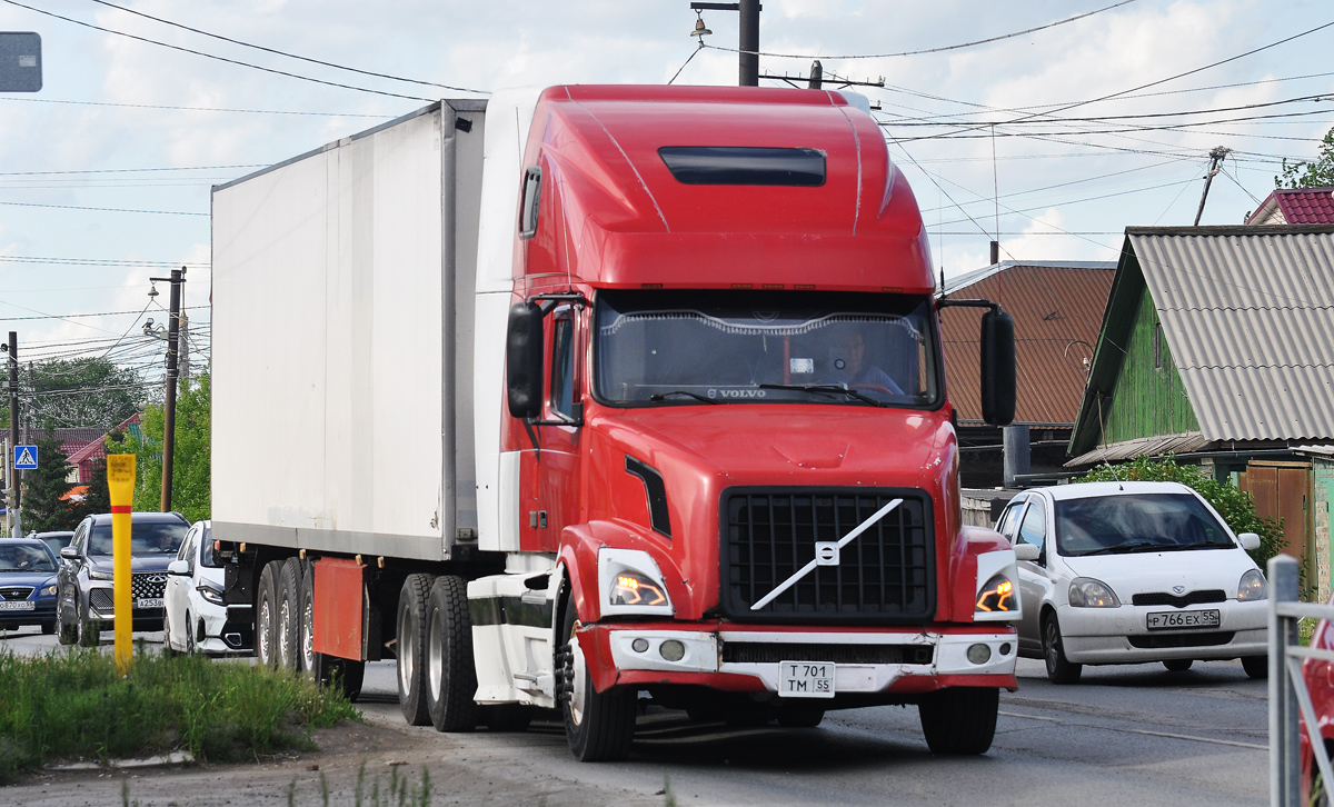 Омская область, № Т 701 ТМ 55 — Volvo VNL670