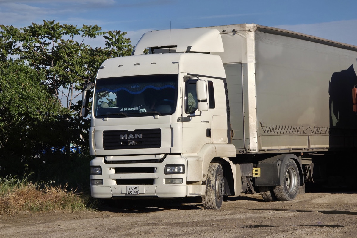 Краснодарский край, № Е 050 ЕС 323 — MAN TGA 19.390