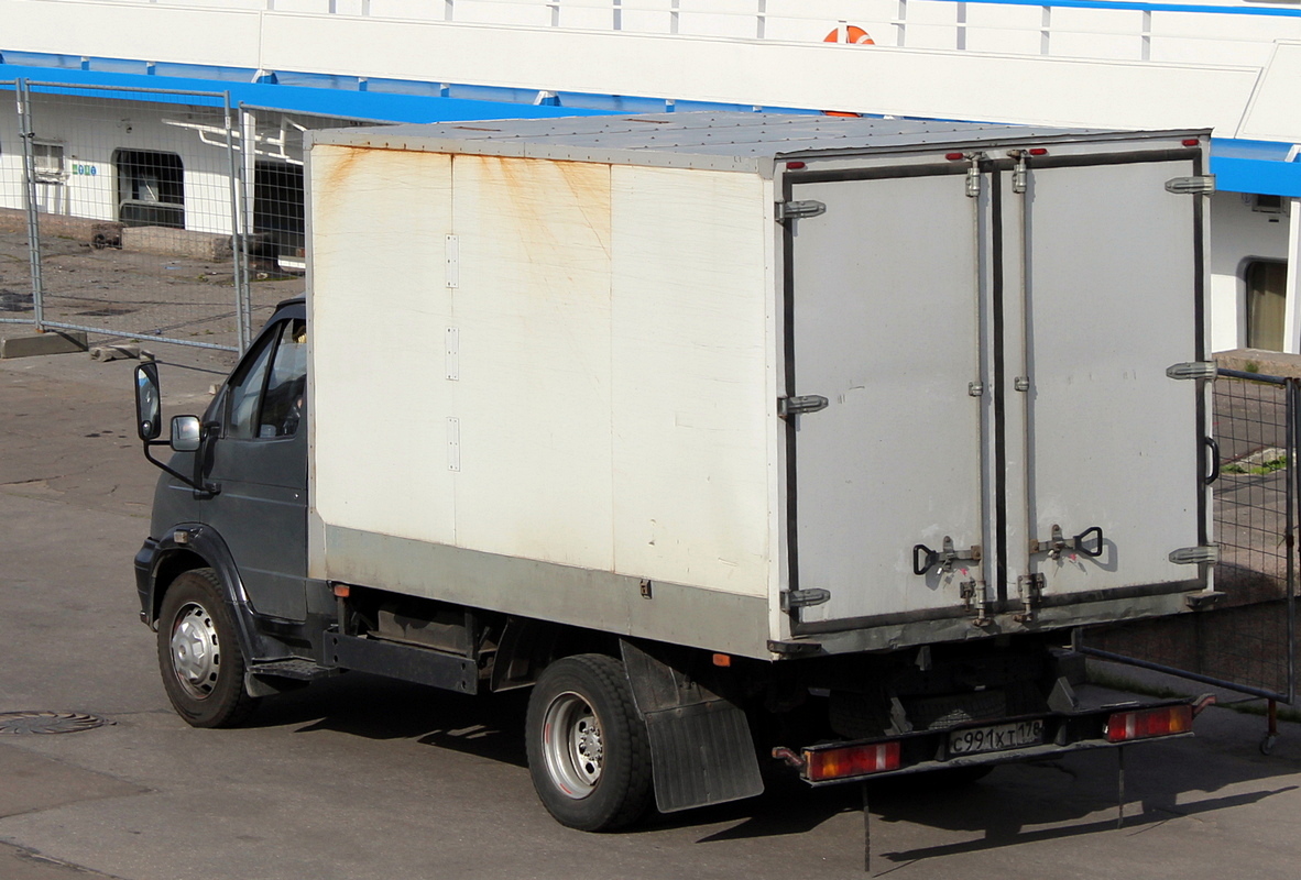 Санкт-Петербург, № С 991 ХТ 178 — ГАЗ-33106 "Валдай"