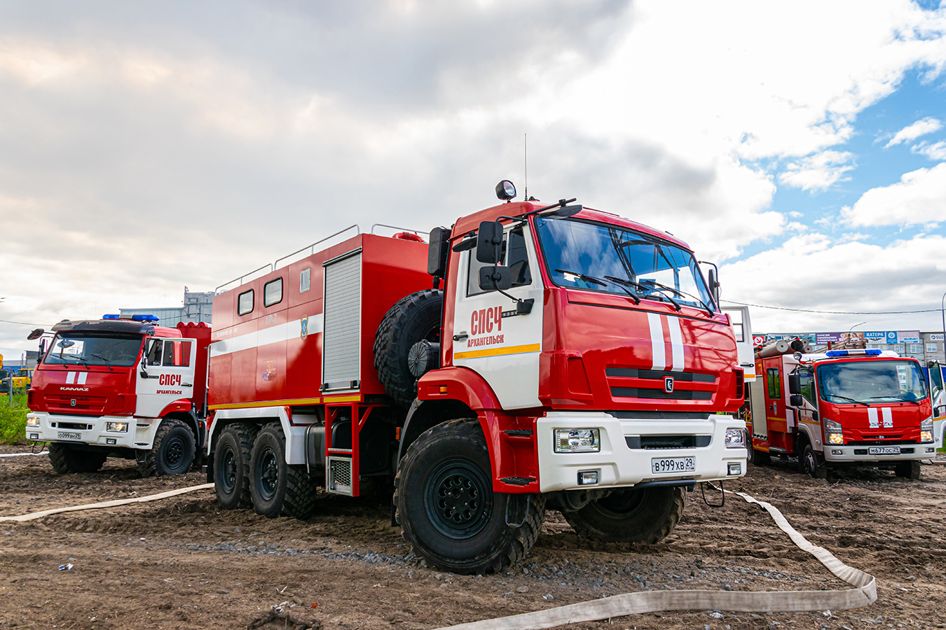 Архангельская область, № В 999 ХВ 29 — КамАЗ-5350-D5(66)