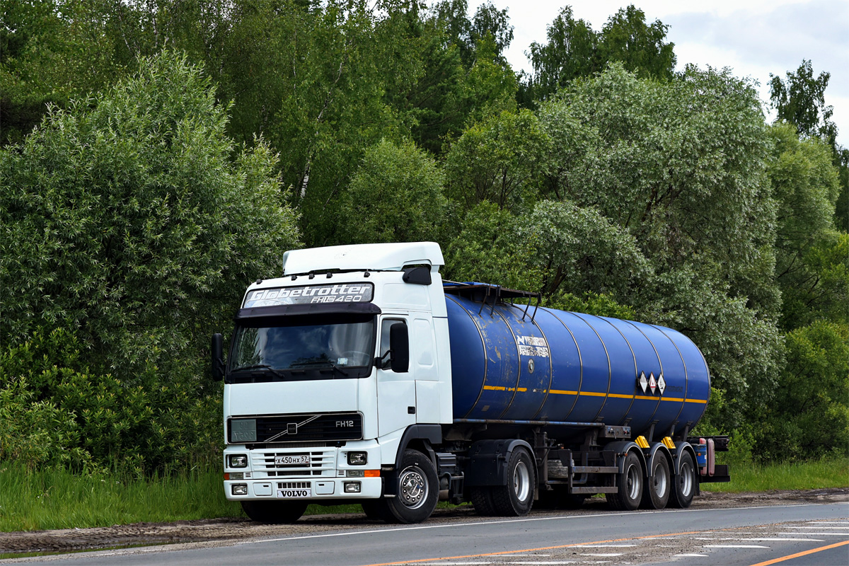Орловская область, № Х 450 НХ 57 — Volvo ('1993) FH12.420