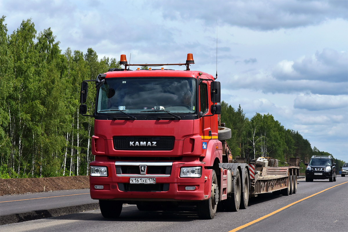 Санкт-Петербург, № Х 161 ХЕ 178 — КамАЗ-65806-T5(68)