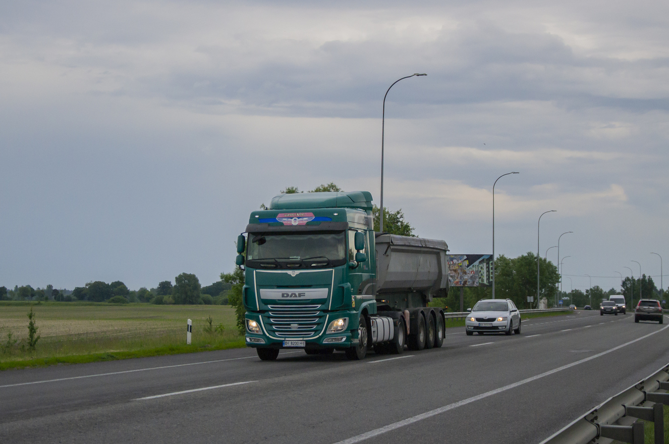 Киевская область, № ВI 8200 НІ — DAF XF Euro6 FT