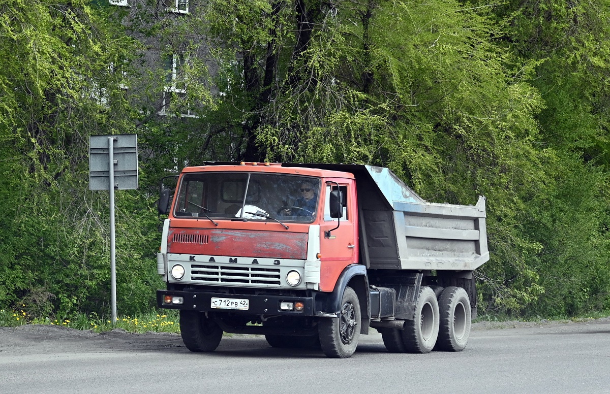Кемеровская область, № С 712 РВ 42 — КамАЗ-55111 [551110]