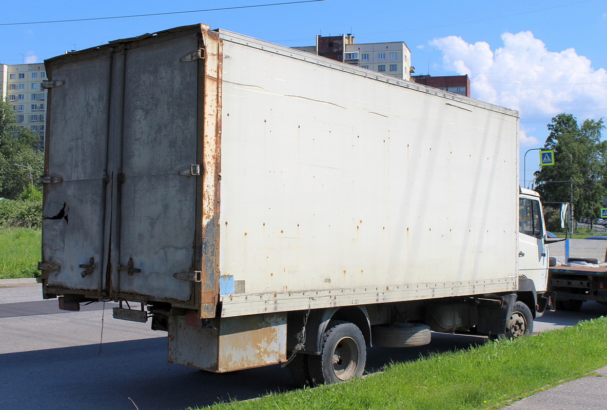 Санкт-Петербург, № Т 174 РТ 78 — Mercedes-Benz LK 814