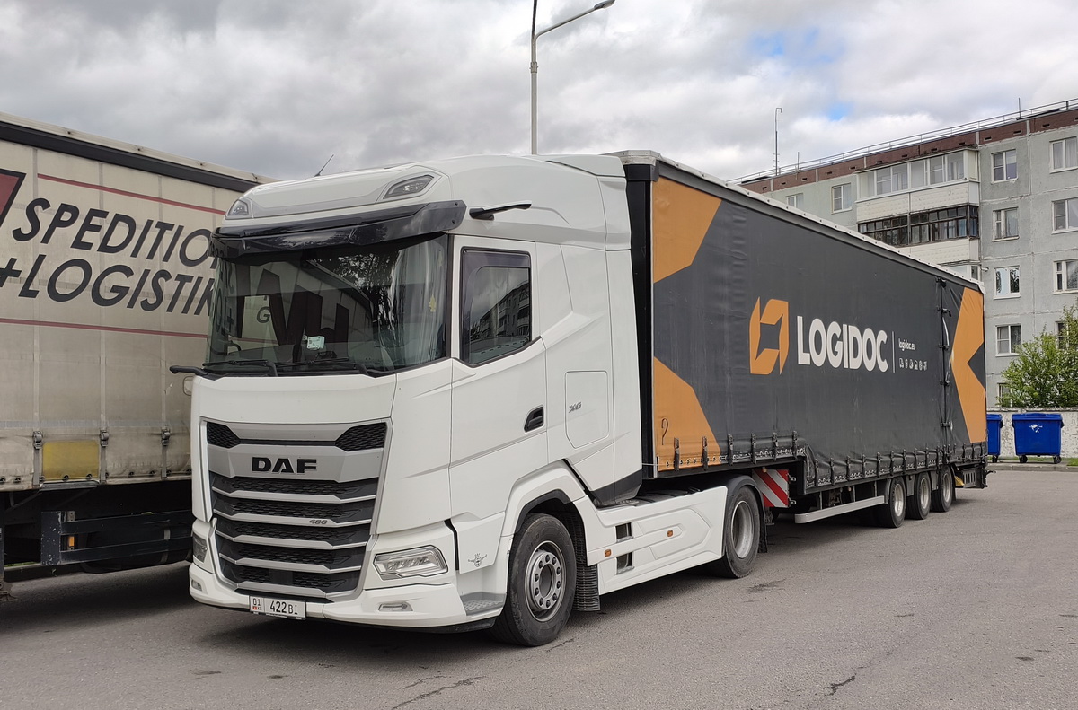 Киргизия, № 01 422 BI — DAF ('2021) XG FT; Киргизия, № 01 961 PN —  Прочие модели