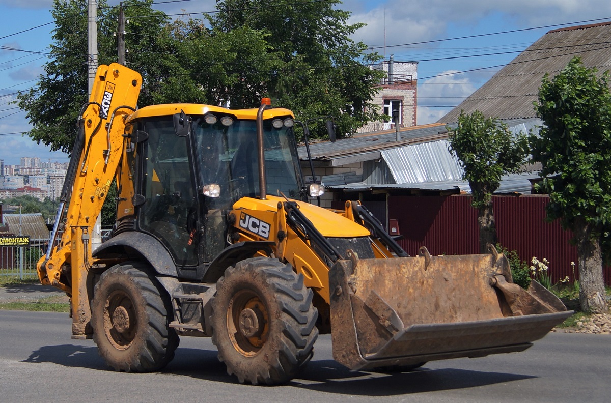 Удмуртия, № 5265 УЕ 18 — JCB 3CX