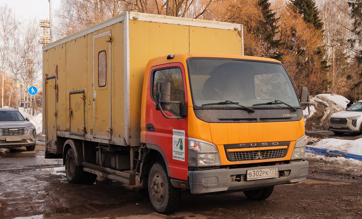 Татарстан, № В 302 РК 777 — Fuso Canter [Z8V, Z9M]