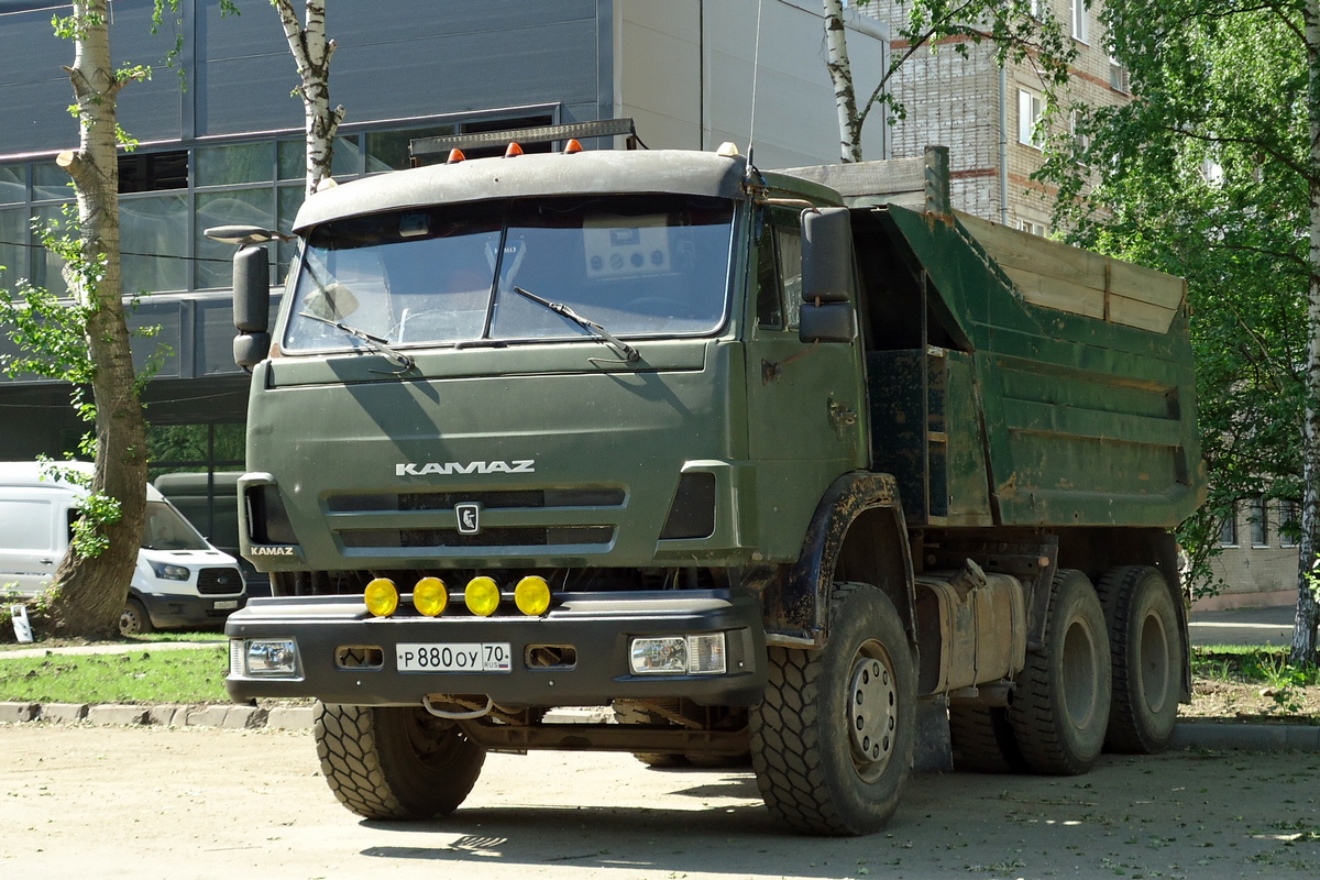 Томская область, № Р 880 ОУ 70 — КамАЗ-55111 [551110]