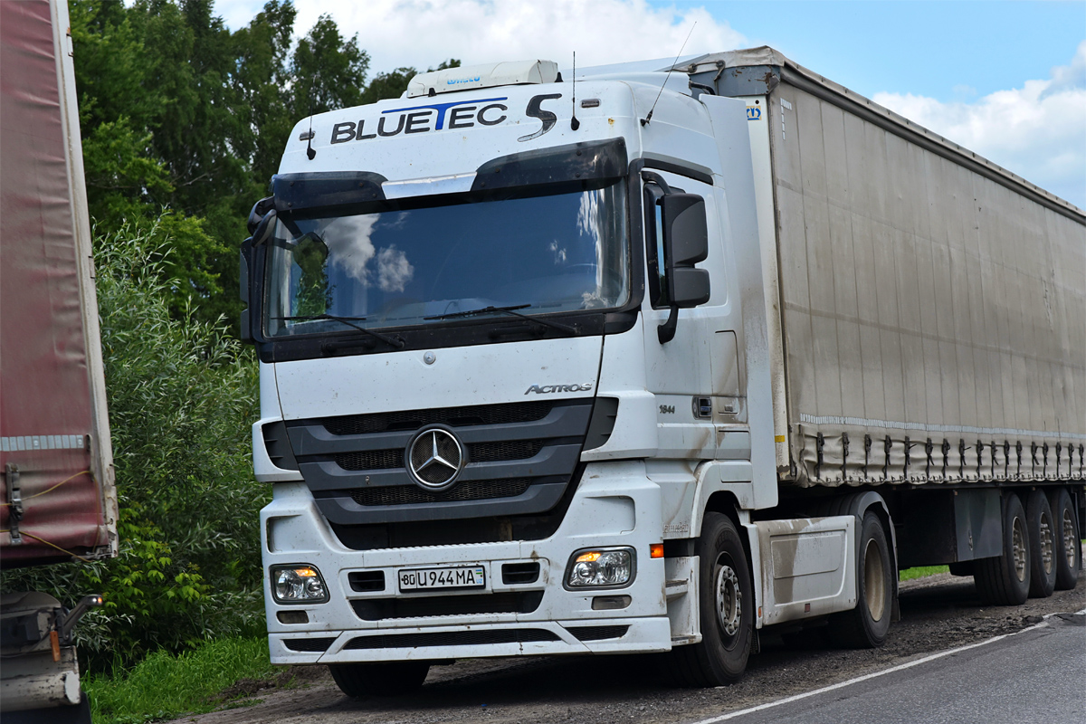 Узбекистан, № 80 U 944 MA — Mercedes-Benz Actros ('2009) 1844