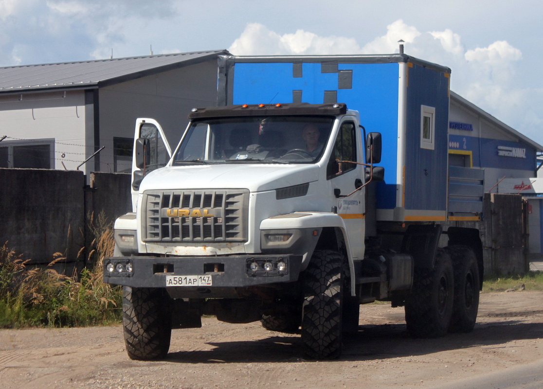 Ленинградская область, № А 581 АР 147 — Урал NEXT 4320-72