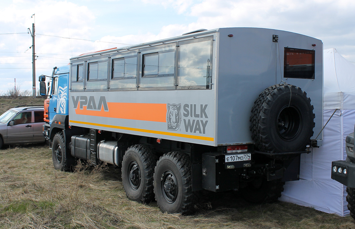 Челябинская область, № Е 107 МО 774 — Урал-3255 (общая модель)