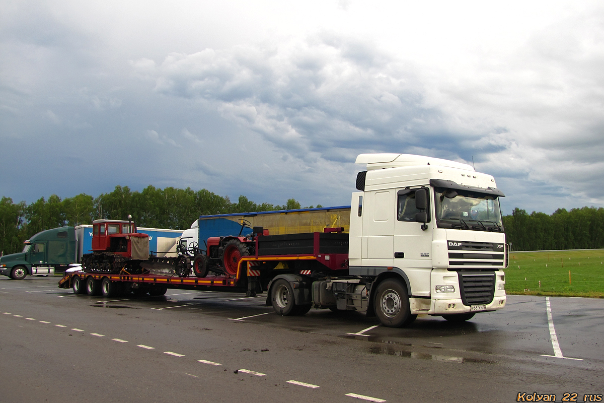 Алтайский край, № Р 687 ХН 22 — DAF XF105 FT
