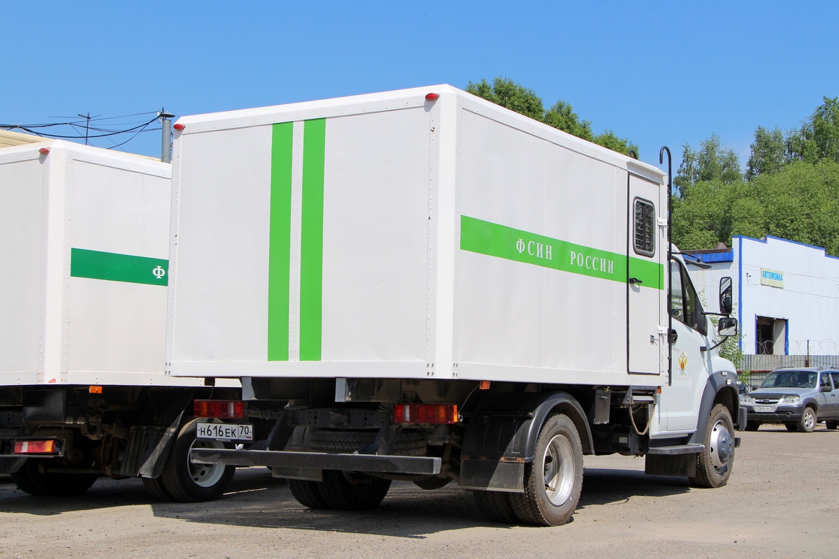 Томская область, № Н 616 ЕК 70 — ГАЗ-C41R13