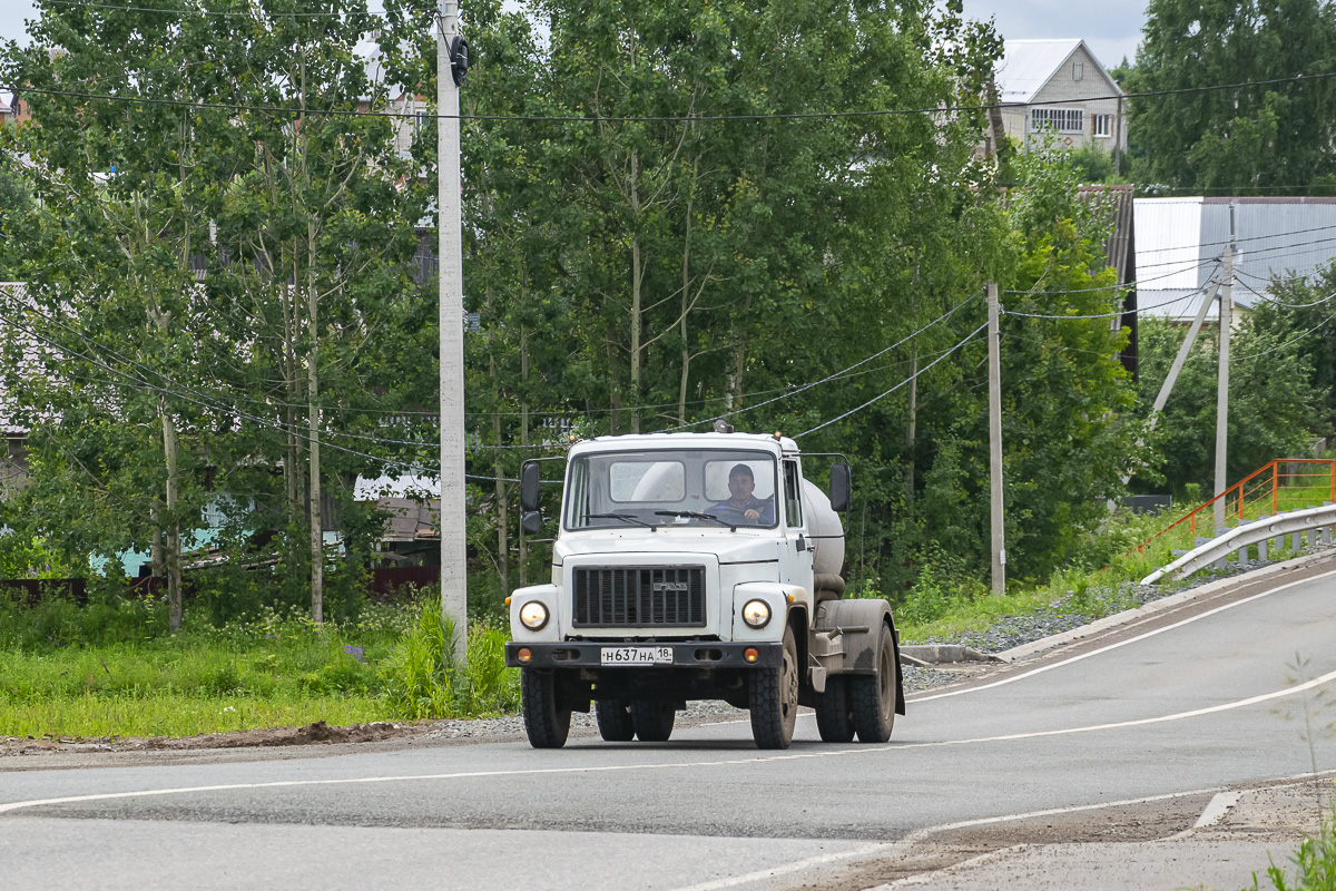 Удмуртия, № Н 637 НА 18 — ГАЗ-3307