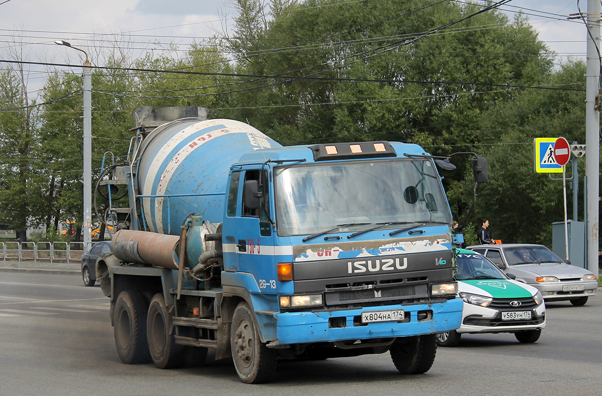 Челябинская область, № Х 804 НА 174 — Isuzu V340