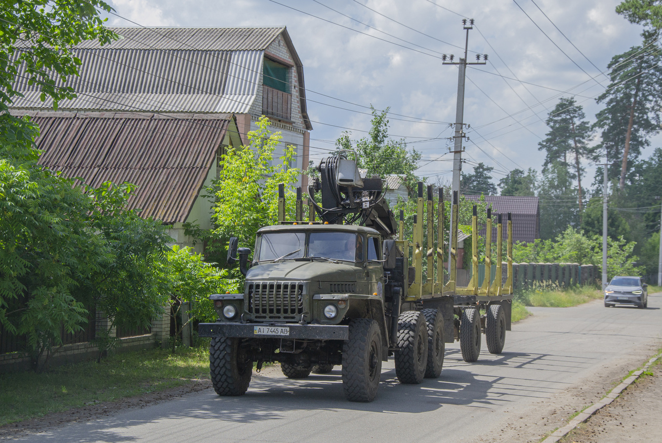 Киевская область, № АІ 7445 АВ — Урал-4320 / 5557 (общая модель)