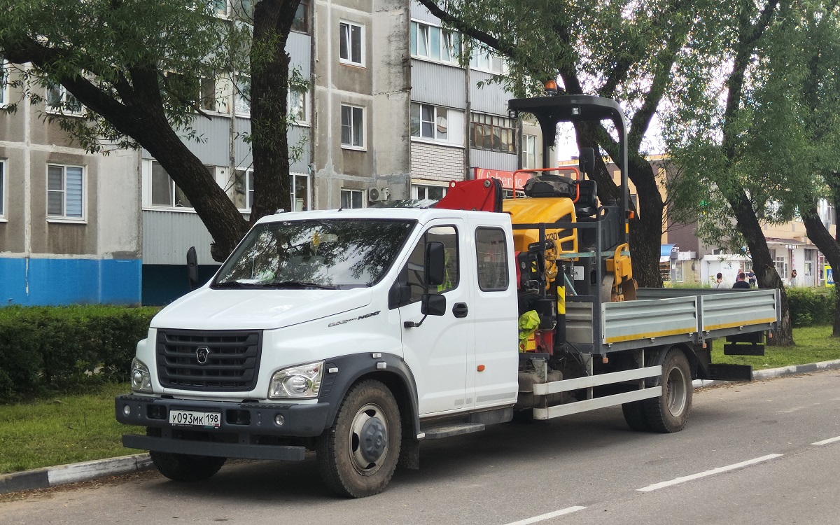 Санкт-Петербург, № У 093 МК 198 — ГАЗ-C42R33