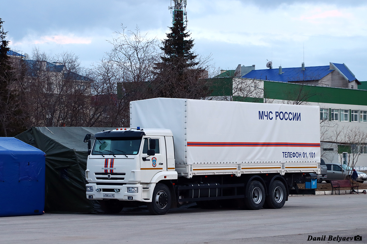 Ненецкий автономный округ, № А 586 АХ 83 — КамАЗ-65117 (общая модель)