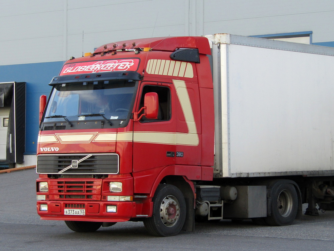 Новгородская область, № А 373 АА 53 — Volvo ('1993) FH12.380