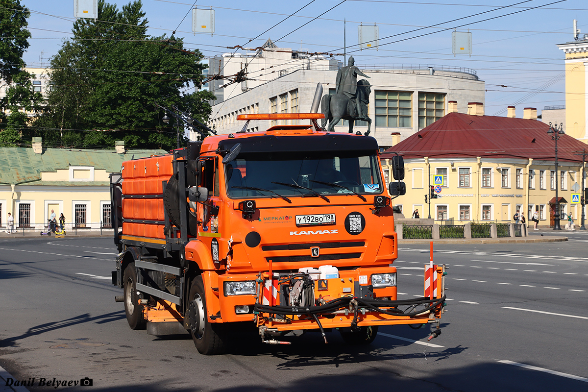 Санкт-Петербург, № У 192 ВО 198 — КамАЗ-53605-A5(48)
