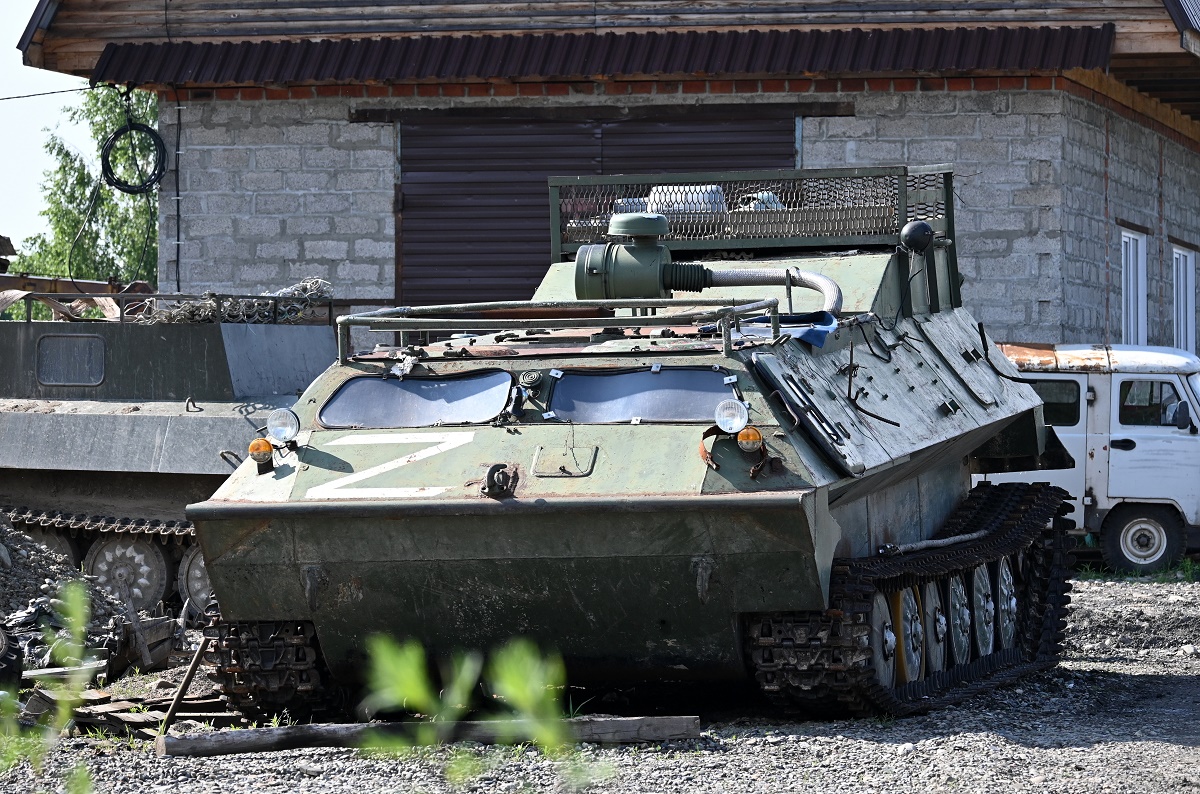 Кемеровская область, № (42) Б/Н СТ 0247 — МТ-ЛБ; Транспортные средства без номеров (Кемеровская область)