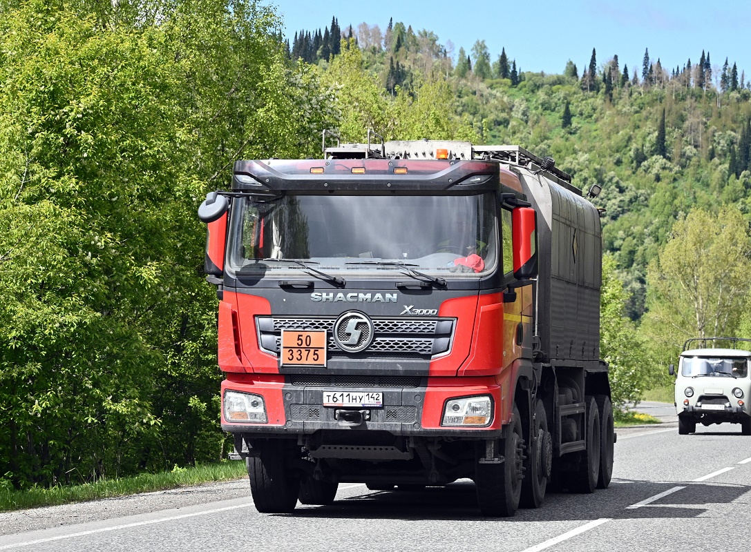 Кемеровская область, № Т 611 НУ 142 — Shaanxi Shacman X3000 SX3318