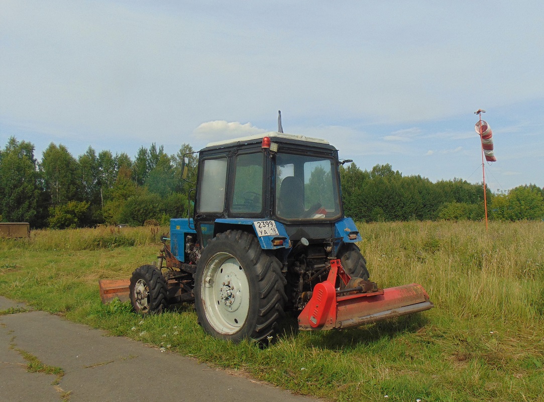 Удмуртия, № 2399 УА 18 — Беларус-82.1