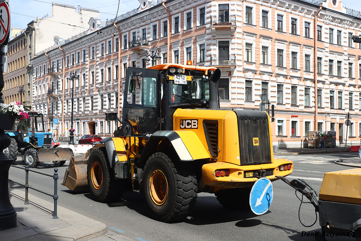 Санкт-Петербург, № 4212 РК 78 — JCB (общая модель)