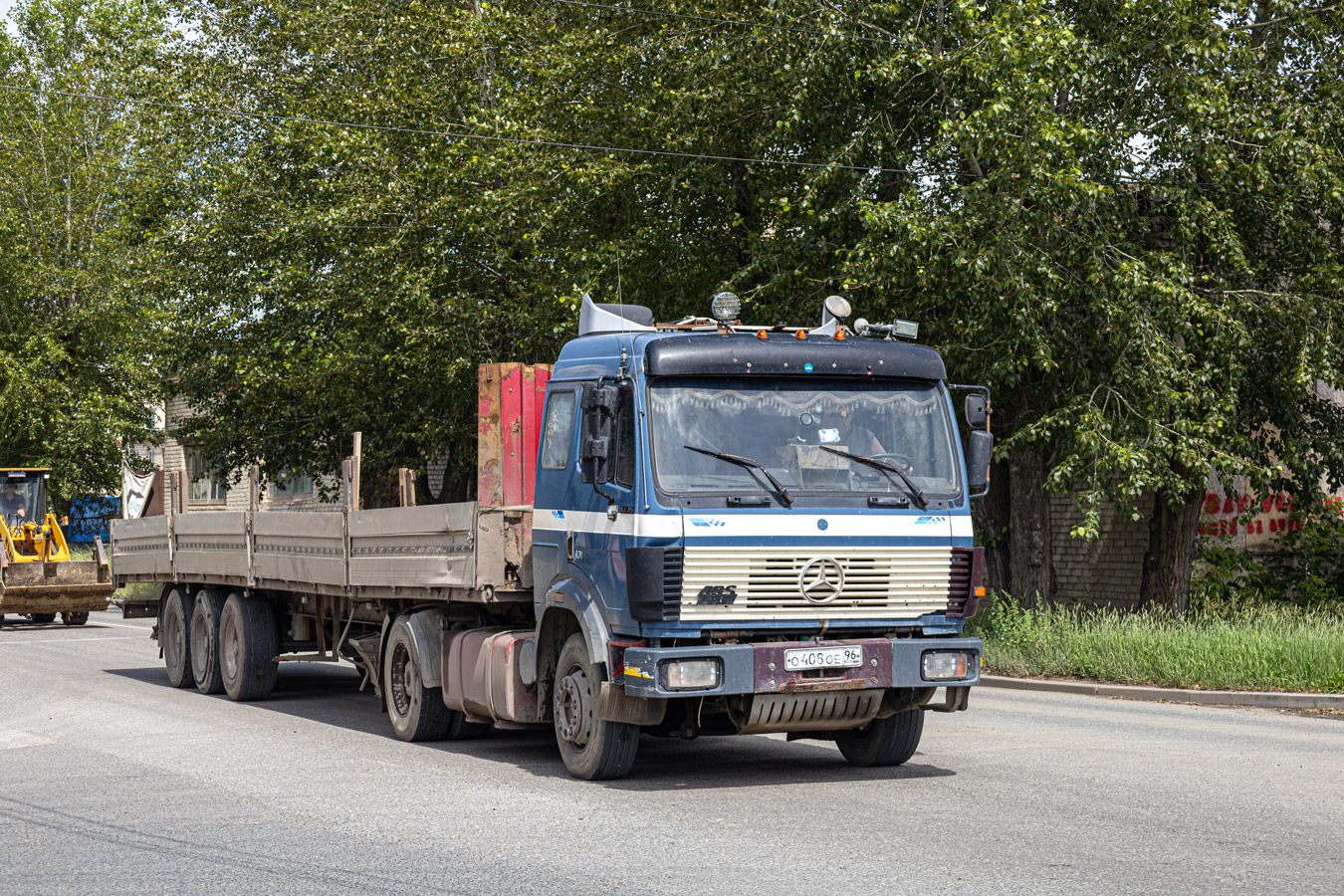 Свердловская область, № О 408 ОЕ 96 — Mercedes-Benz SK 1735