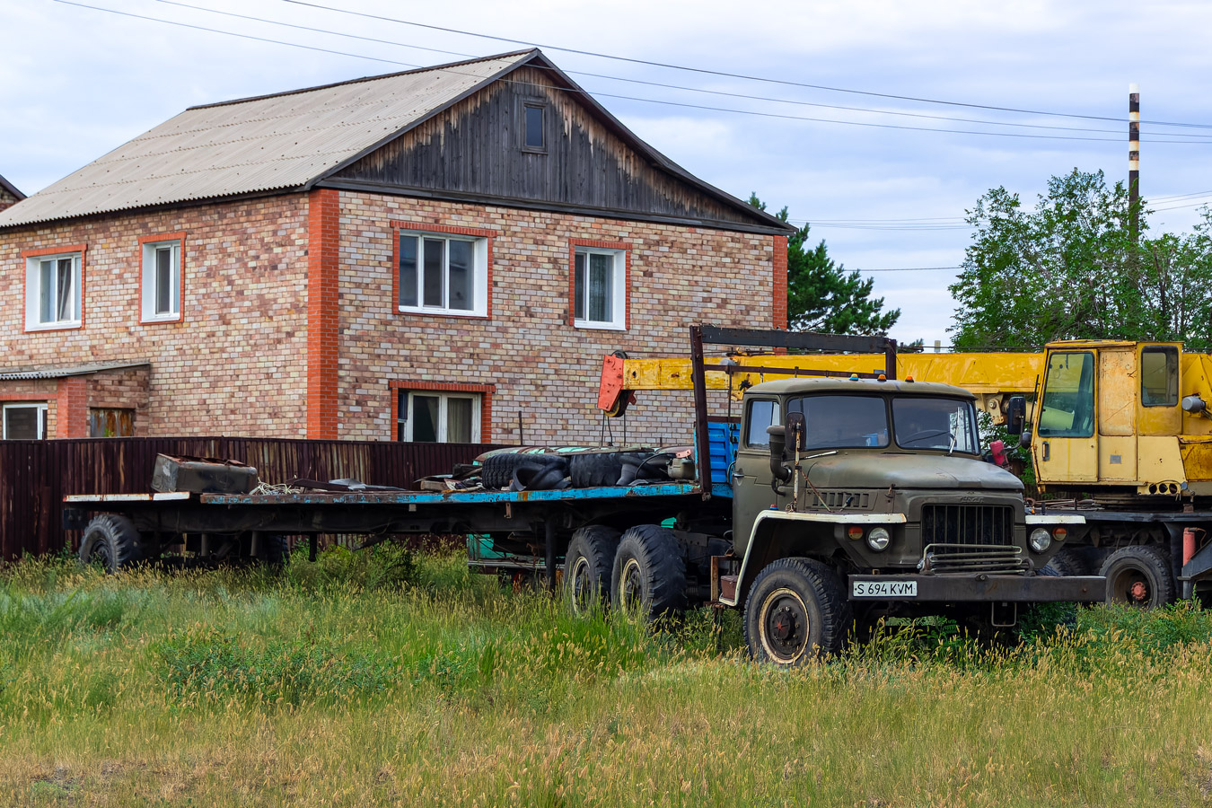 Павлодарская область, № S 694 KVM — Урал-375 (общая модель)